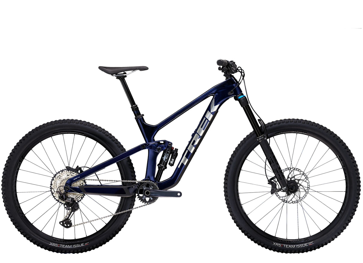 Trek Slash 9.7 Gen 5 – OCLV Mountain Carbon -runkoinen enduro-maastopyörä